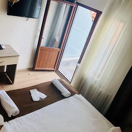 Serife Sirin Hanim Konagi * Istanbul