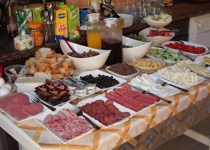 Serife Sirin Hanim Konagi *