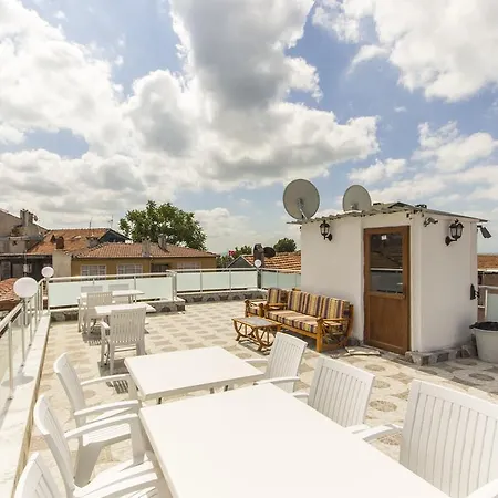 Hotel Serife Sirin Hanim Konagi